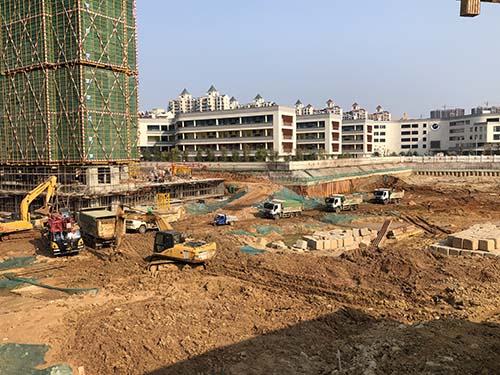 中國安能第二工程局湖畔學(xué)苑項目部“戰(zhàn)疫情，抓復(fù)工”