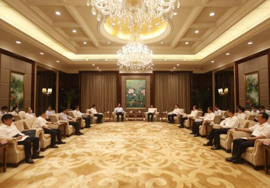 國家電網(wǎng)董事長(zhǎng)毛偉明與福建省委書記于偉國、省長(zhǎng)唐登杰會(huì)談