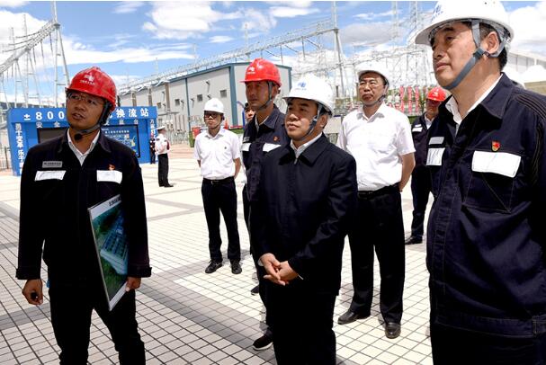 南方電網(wǎng)公司董事長、黨組書記孟振平赴云南調(diào)研