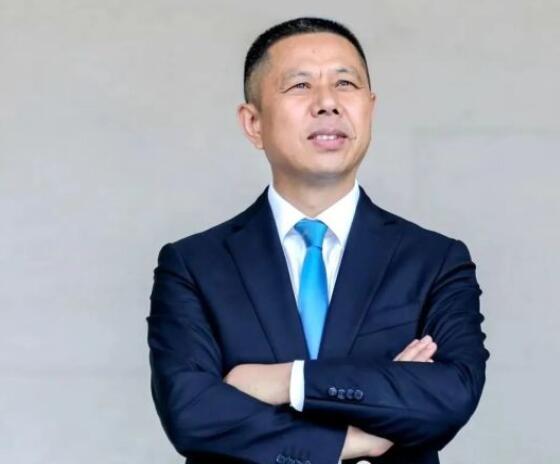 高紀凡：中國的光伏企業(yè)要有自信，敢當(dāng)領(lǐng)軍者!