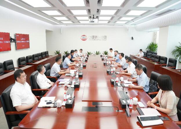 中國能建總經(jīng)理、黨委副書記孫洪水拜訪中國誠通董事長朱碧新