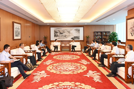 舒印彪、鄧建玲會(huì)見慶陽市委書記贠建民