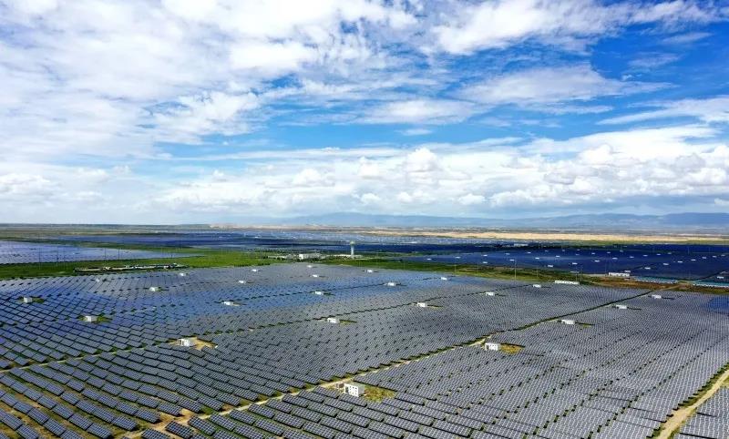 內(nèi)蒙古、甘肅、青海、寧夏3000萬(wàn)千瓦大型風(fēng)電光伏基地項(xiàng)目有序開工（附名單）