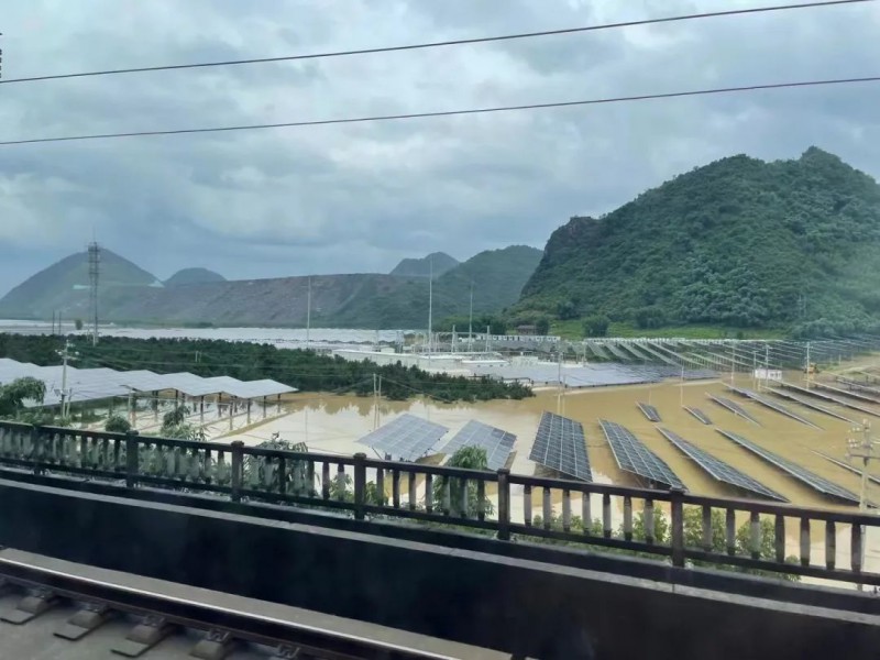 地面電站秒變漂浮電站，又一光伏電站被水淹！