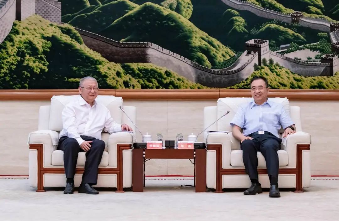 鄒磊會(huì)見隆基股份總裁李振國、森特股份董事長劉愛森