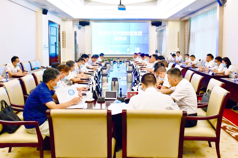 孫洪水與韶關(guān)市委書記、市長(zhǎng)陳少榮會(huì)談