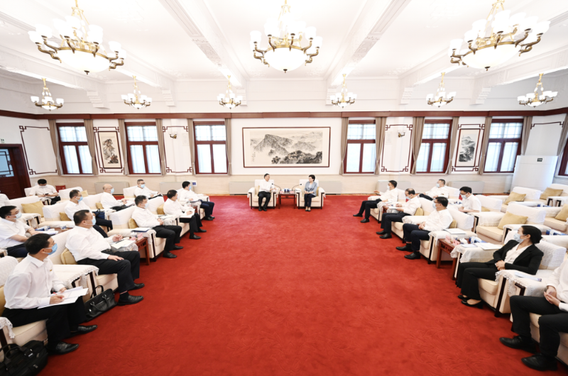 宋海良與江蘇省委常委、南京市委書記韓立明、市長夏心旻會談
