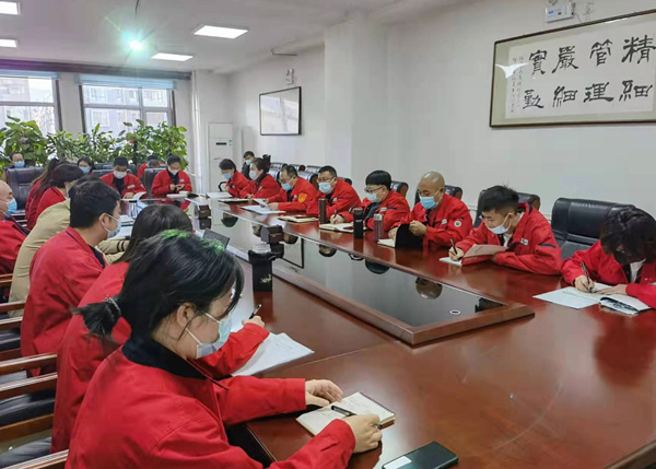 烏海市千里山供電公司：宣貫《車輛管理標(biāo)準(zhǔn)》，加強(qiáng)車輛日常管理