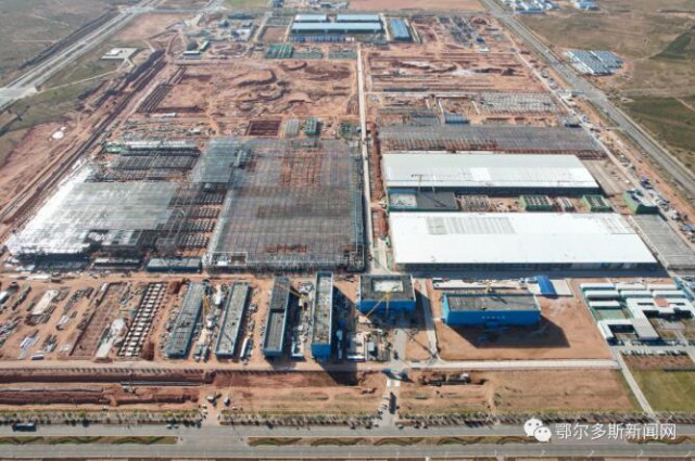 鄂爾多斯建設(shè)國內(nèi)最大單體光伏工廠！