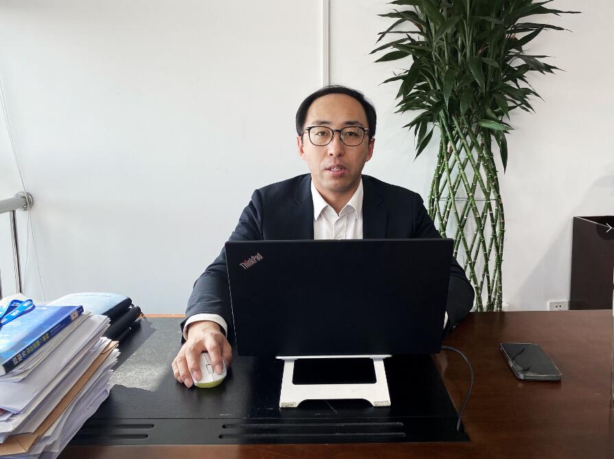 胡廣林：以執(zhí)著守初心使命，用行動展思極風(fēng)采