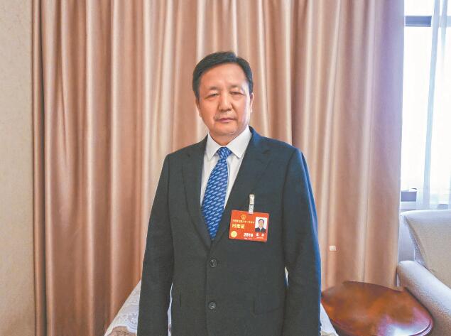 新型電力系統(tǒng)建設(shè)為電力裝備制造業(yè)帶來新機遇——訪全國人大代表，全國工商聯(lián)副主席，特變電工股份有限公司黨委書記、董事長張新