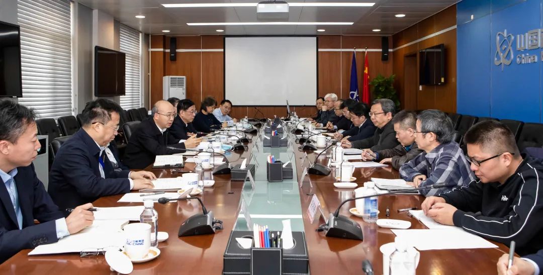中核集團(tuán)舉行新任首席專家、科技帶頭人座談會