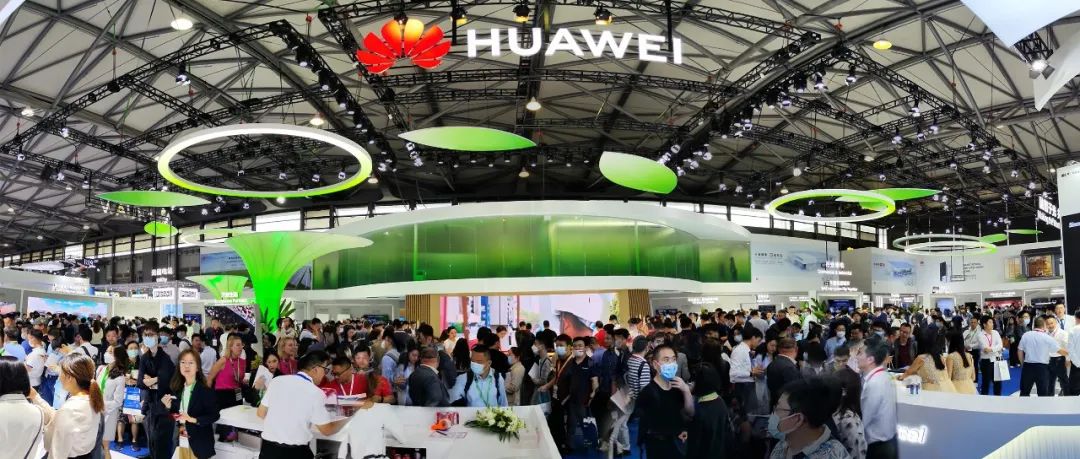 SNEC“人氣之王”! 華為推出智能光儲發(fā)電機等全場景智能光儲解決方案，持續(xù)引領行業(yè)