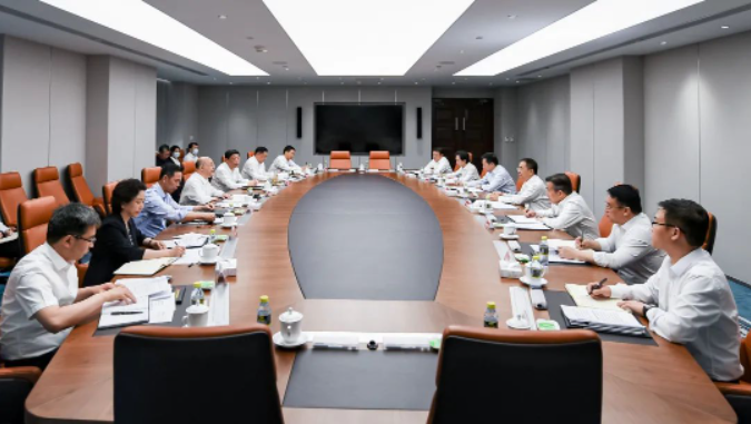 鄒磊、劉明勝與河北省省長王正譜會談