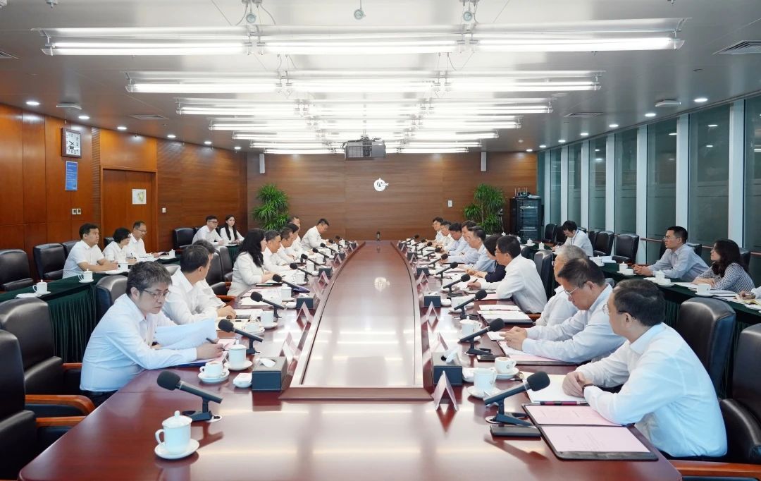 中國能建黨委書記、董事長宋海良與中國海油黨組書記、董事長汪東進會談