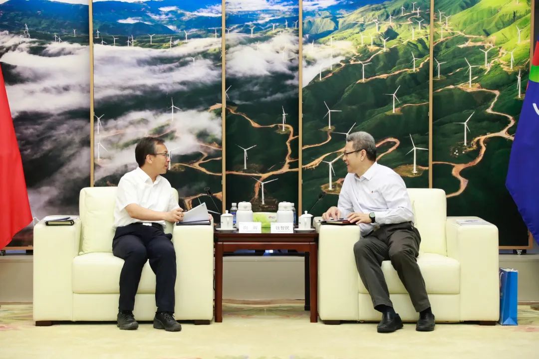 國家電投黨組書記、董事長錢智民會見河北省滄州市市長向輝