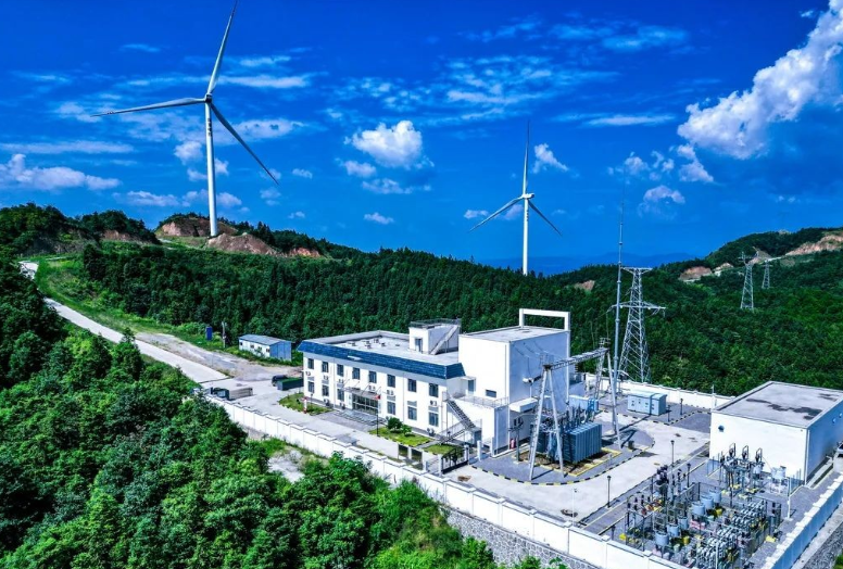 國家電投北京新能源公司通道風(fēng)電場(chǎng)提前完成年度登高發(fā)電任務(wù)