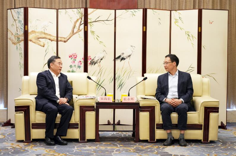 中國能建黨委書記、董事長宋海良與福建省委常委、廈門市委書記崔永輝會談
