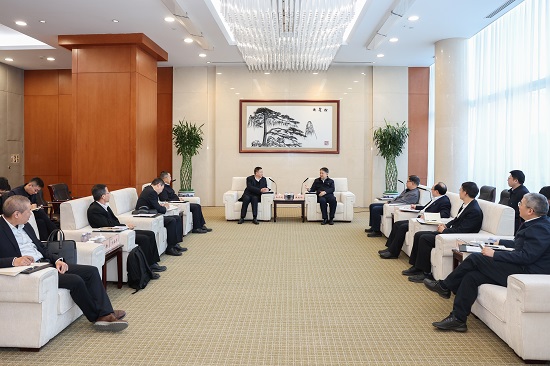 溫樞剛鄧建玲會見中廣核集團董事長楊長利、總經(jīng)理高立剛