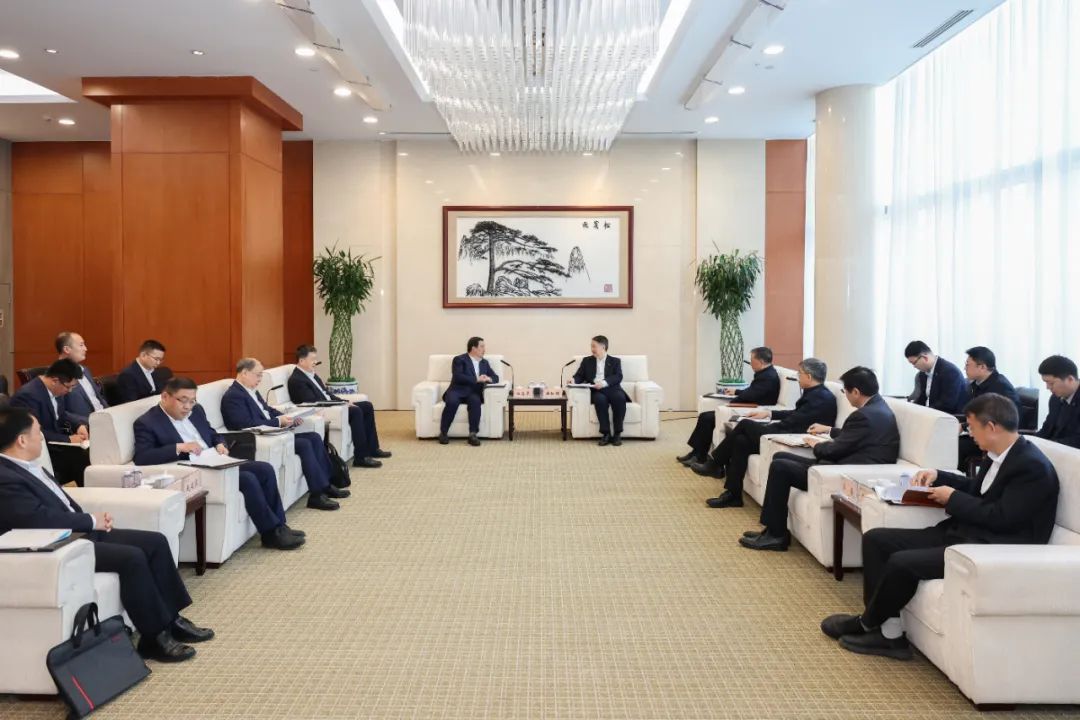 華能集團董事長溫樞剛會見中國電氣裝備董事長白忠泉、總經(jīng)理周群