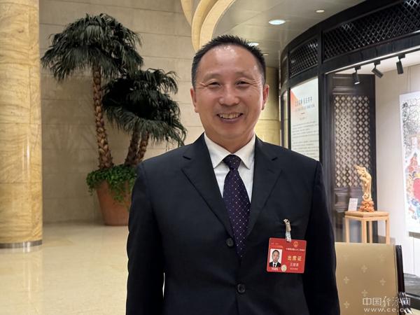 王建清代表：打通全產(chǎn)業(yè)鏈條，提升氫能源產(chǎn)品競(jìng)爭(zhēng)力