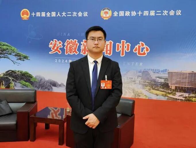 全國人大代表、國軒高科姚金?。簶?biāo)準(zhǔn)、技術(shù)、產(chǎn)業(yè)鏈多管齊下，推動(dòng)電化學(xué)儲(chǔ)能產(chǎn)業(yè)高質(zhì)量發(fā)展