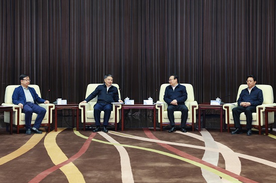 華能集團(tuán)董事長(zhǎng)溫樞剛、總經(jīng)理鄧建玲會(huì)見寧夏回族自治區(qū)黨委書記梁言順主席張雨浦