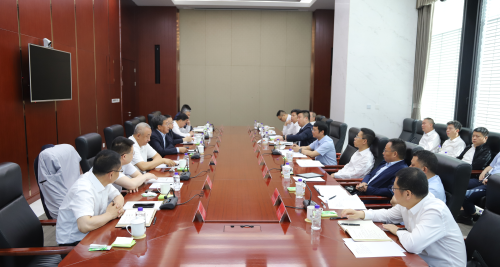中國(guó)電建黨委常委、副總經(jīng)理劉源源與晉能控股集團(tuán)黨委書記、董事長(zhǎng)李國(guó)彪舉行會(huì)談