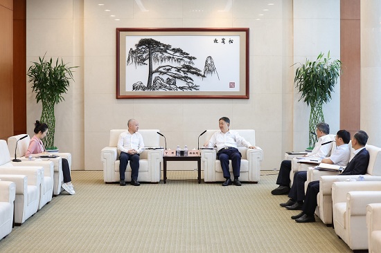 華能集團(tuán)黨組書記、董事長溫樞剛會見?？谑惺虚L丁暉