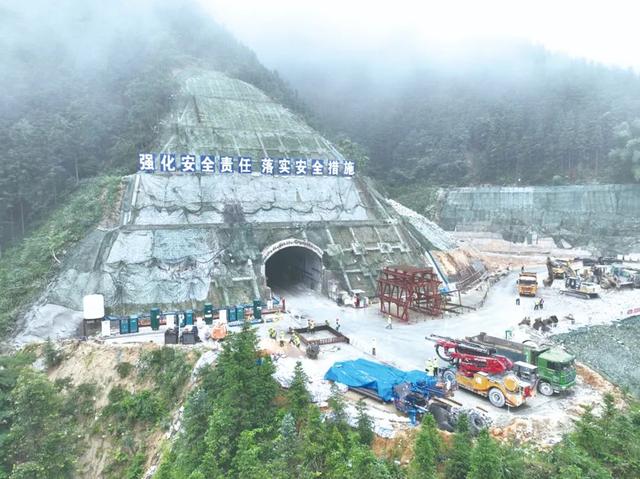 新啟動建設(shè)五個抽蓄電站，在建規(guī)模創(chuàng)新高