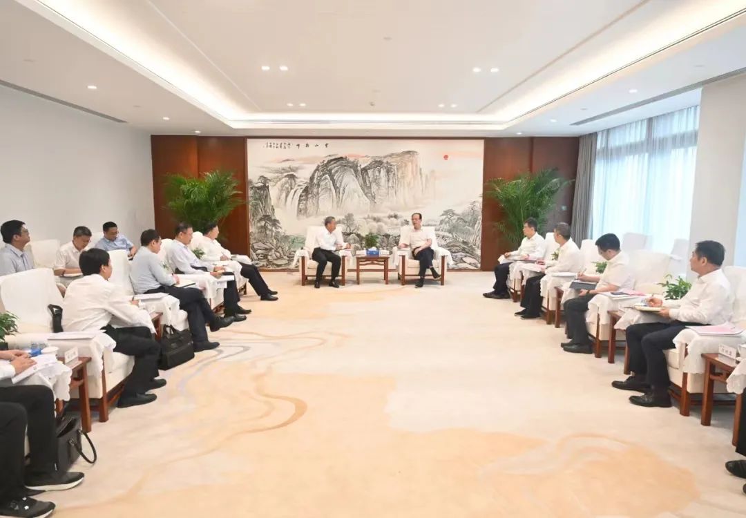 中國(guó)電建黨委書記、董事長(zhǎng)丁焰章會(huì)見南瑞集團(tuán)董事長(zhǎng)、黨委書記山社武