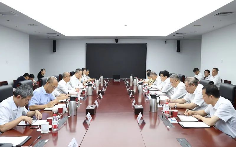 國家電網(wǎng)公司董事長、黨組書記張智剛拜訪懷柔實驗室并交流座談