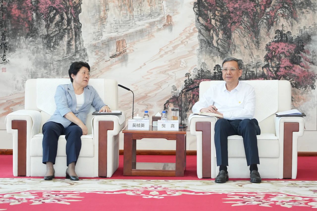 中國能建黨委副書記、總經理倪真與湖南省委常委、長沙市委書記吳桂英會談