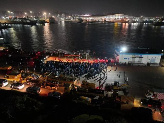 南方電網(wǎng)再派5500人隊伍，支援海南搶修復(fù)電