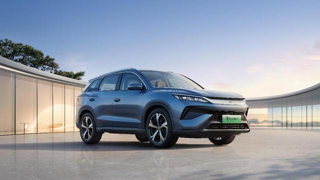 比亞迪兩款新車上市，下半年或完成第1000萬輛新能源汽車下線
