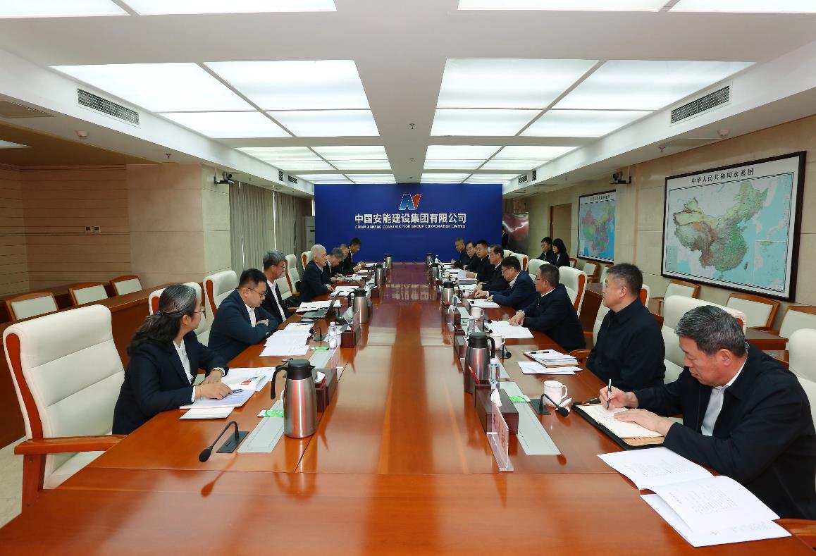 中國安能集團黨委書記、董事長陳奕輝與中國一重集團黨委書記、董事長徐鵬舉行工作會談