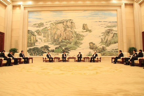曹培璽率隊(duì)拜會河北省黨政主要領(lǐng)導(dǎo)