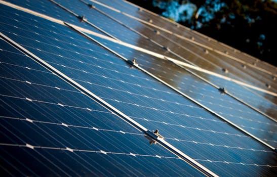廣西光伏電站建設加速，新能源占比穩(wěn)步提升
